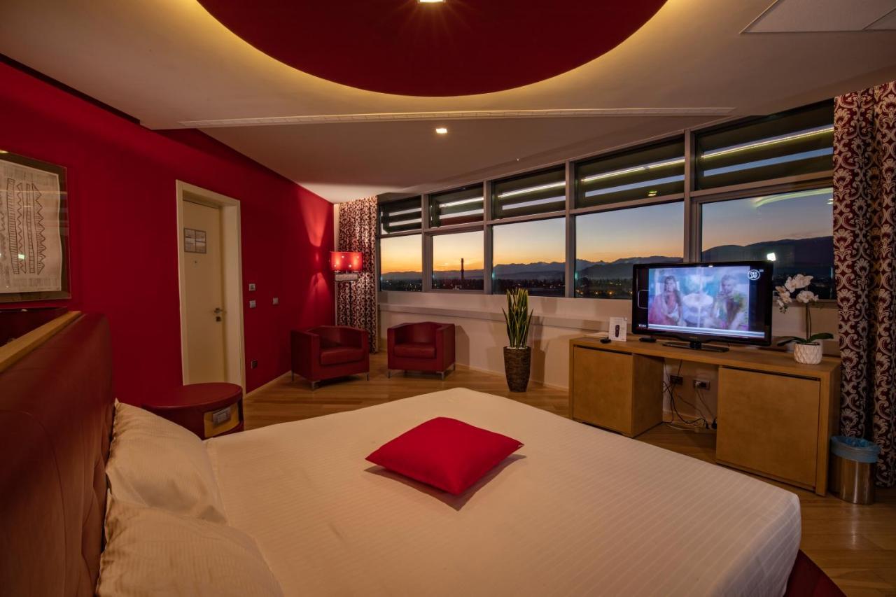 Hotel Glamour Bassano del Grappa Zewnętrze zdjęcie