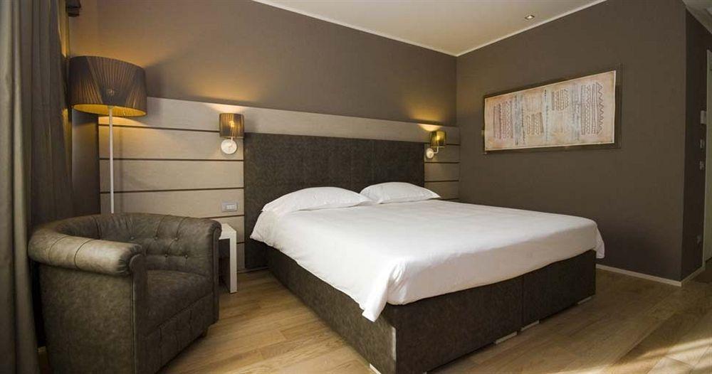 Hotel Glamour Bassano del Grappa Zewnętrze zdjęcie
